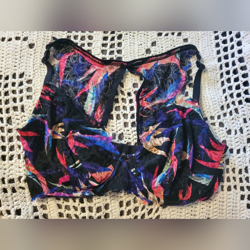 PINK Victoria's Secret Multicolor Lace Bra